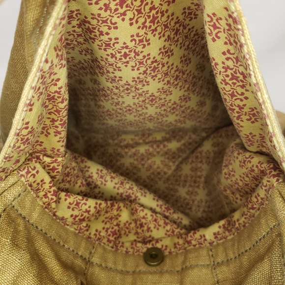 fossil cross body pouch - Picture 3 of 8